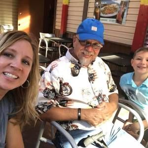 Meet your Posher, Courtney